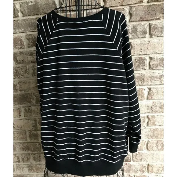 Torrid Black Stripe Lace-Up Fleece Sweatshirt Torrid 0 Size 10-12 Raglan Sleeves - Picture 6 of 12